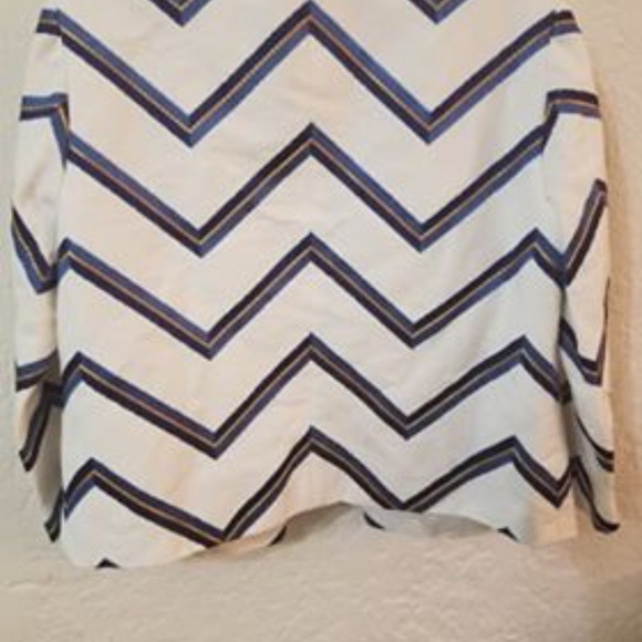 Beautiful Embroiled Jacket - Picture 2 of 4